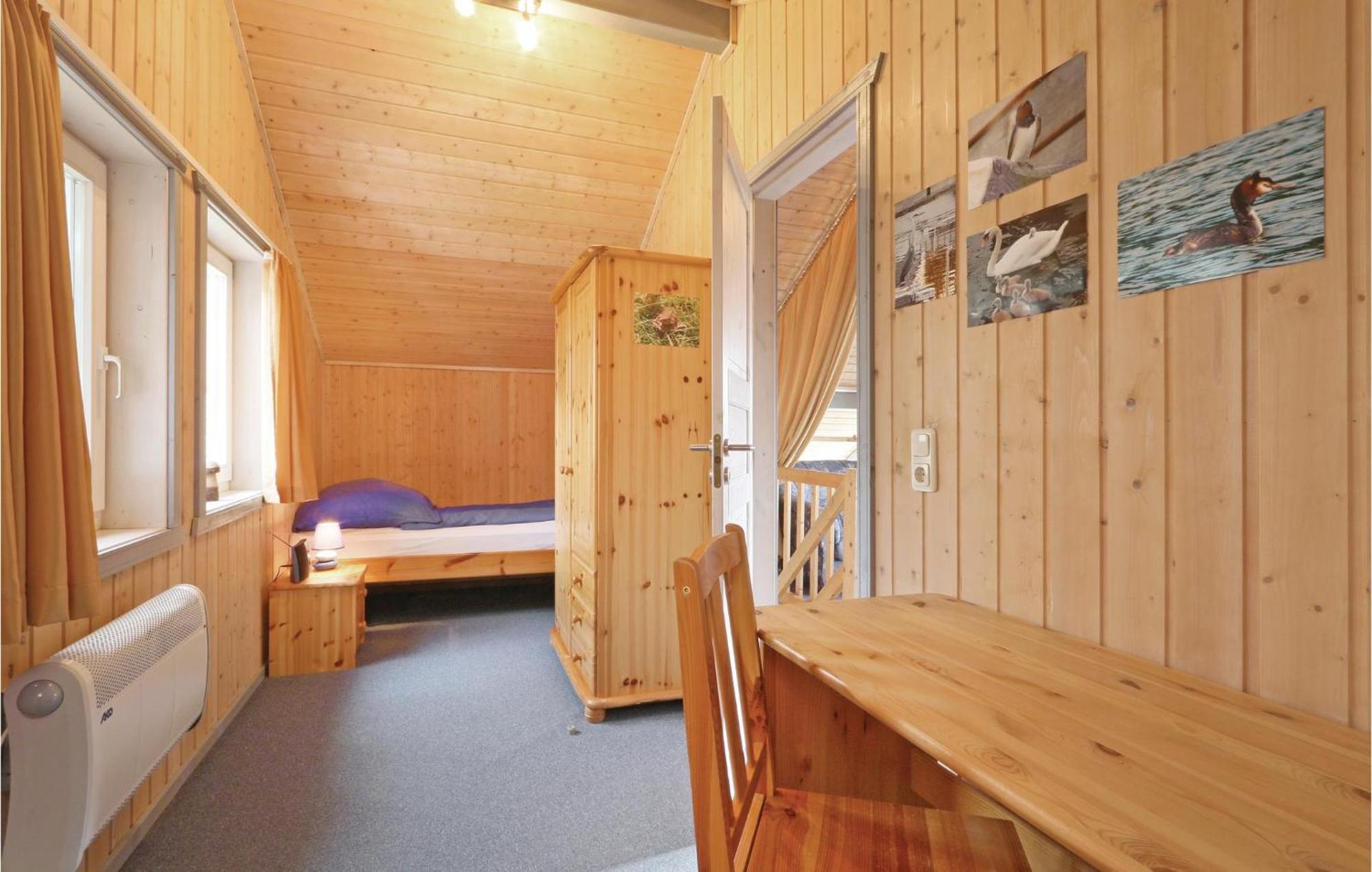 Cozy Home In Rechlin With Wifi Extérieur photo