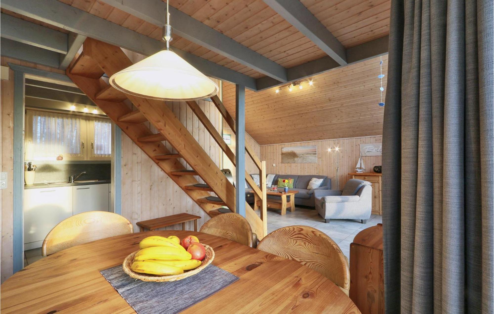 Cozy Home In Rechlin With Wifi Extérieur photo