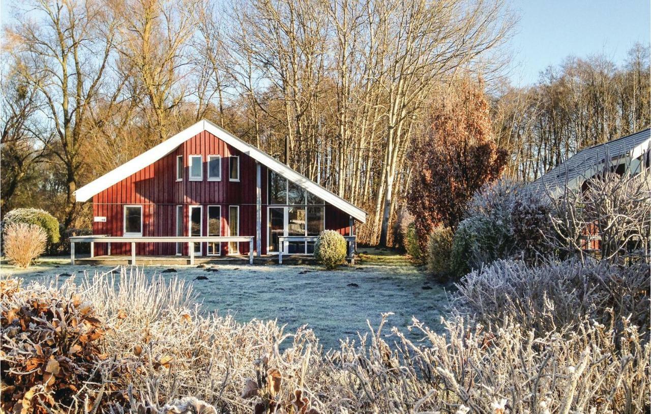 Cozy Home In Rechlin With Wifi Extérieur photo